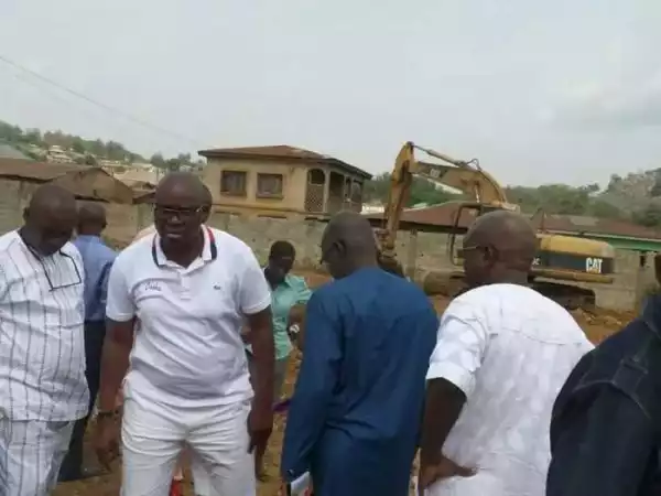 Governor Fayose Takes Measure Against Indiscriminate Construction Of Fuel Stations In Ekiti (Photos)